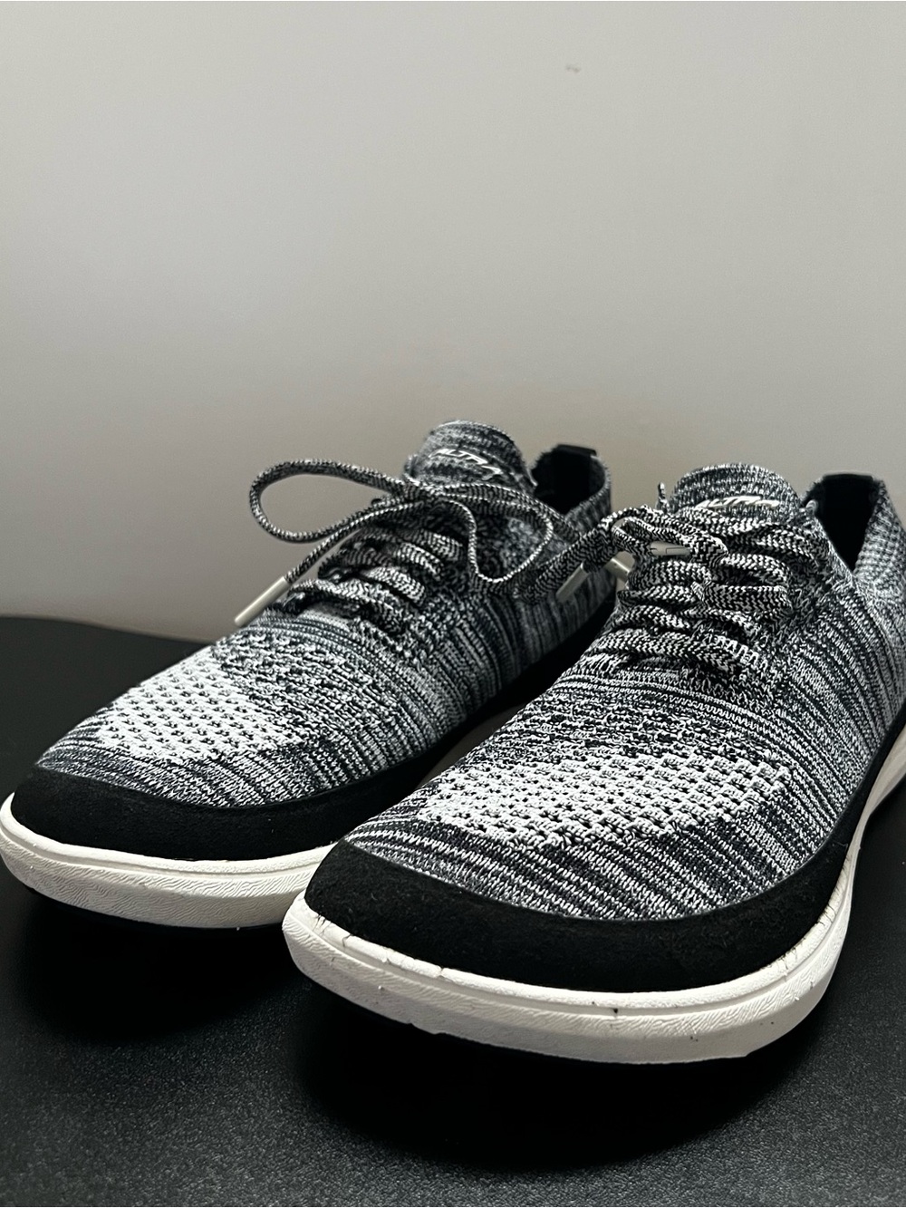 Altra Vali Casual Zero Drop Knit Sneakers - Black & Grey